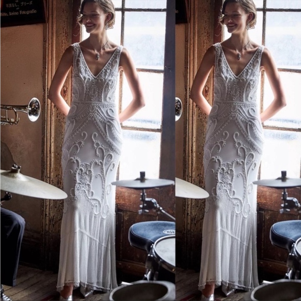 BHLDN Ivory Beaded V-Neck Wedding Gown - Picture 5 of 16